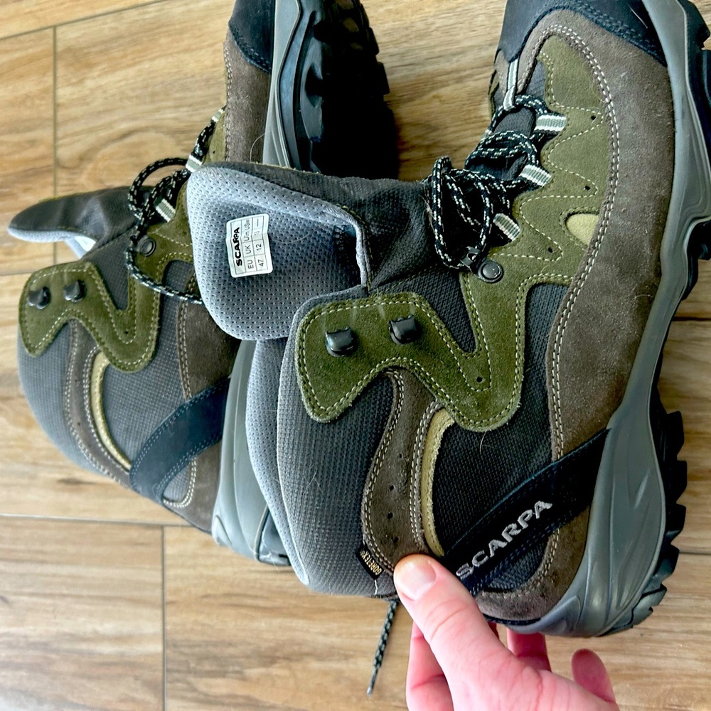 Scarpa Hiking boots